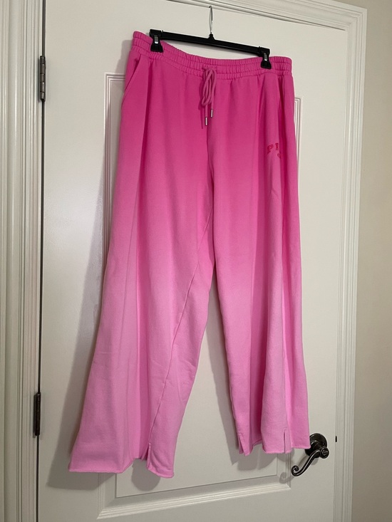 Pants - Victoria’s Secret Pink Ombré Wide Leg Sweatpants L